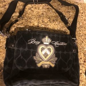 COPY - Vintage Juicy Couture velour Lap top bag
hard to find
never carried